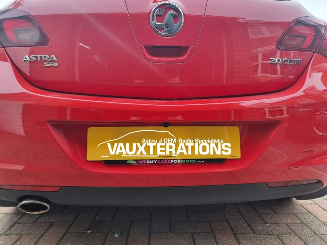 Navi950 Retrofit with Touch Screen & Reverse Camera